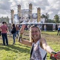 Photo report: Land of Love - Earth Stage
