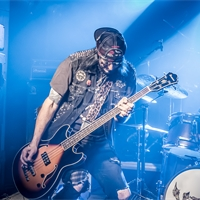 Photo report: Crimson Glory