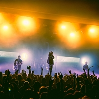 Photo report: Fit For A King