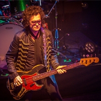 Photo report: Glenn Hughes Ft Doug Aldrich - Cultuurpodium Boerderij (NL)