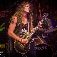 Photo report: Glenn Hughes Ft Doug Aldrich - Cultuurpodium Boerderij (NL)