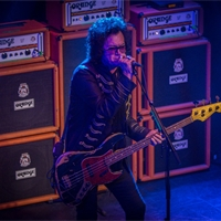 Photo report: Glenn Hughes Ft Doug Aldrich - Cultuurpodium Boerderij (NL)