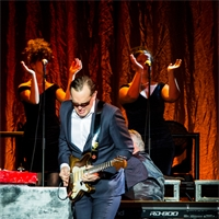 Photo report: Joe Bonamassa