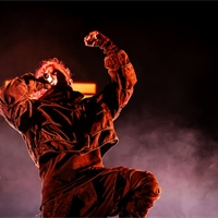 Photo report: Lorna Shore