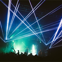 Photo report: Smash Into Pieces