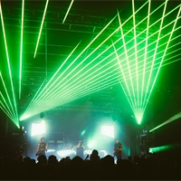 Photo report: Smash Into Pieces
