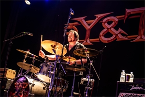 Concert report: Alcatraz clubshow: Y&T