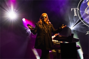 Photo report: Toto - Christopher Cross
